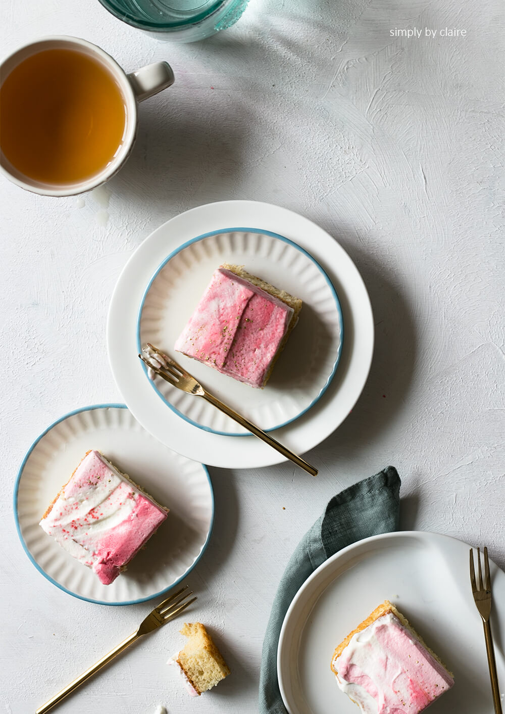 櫻花鮮奶油漸層蛋糕