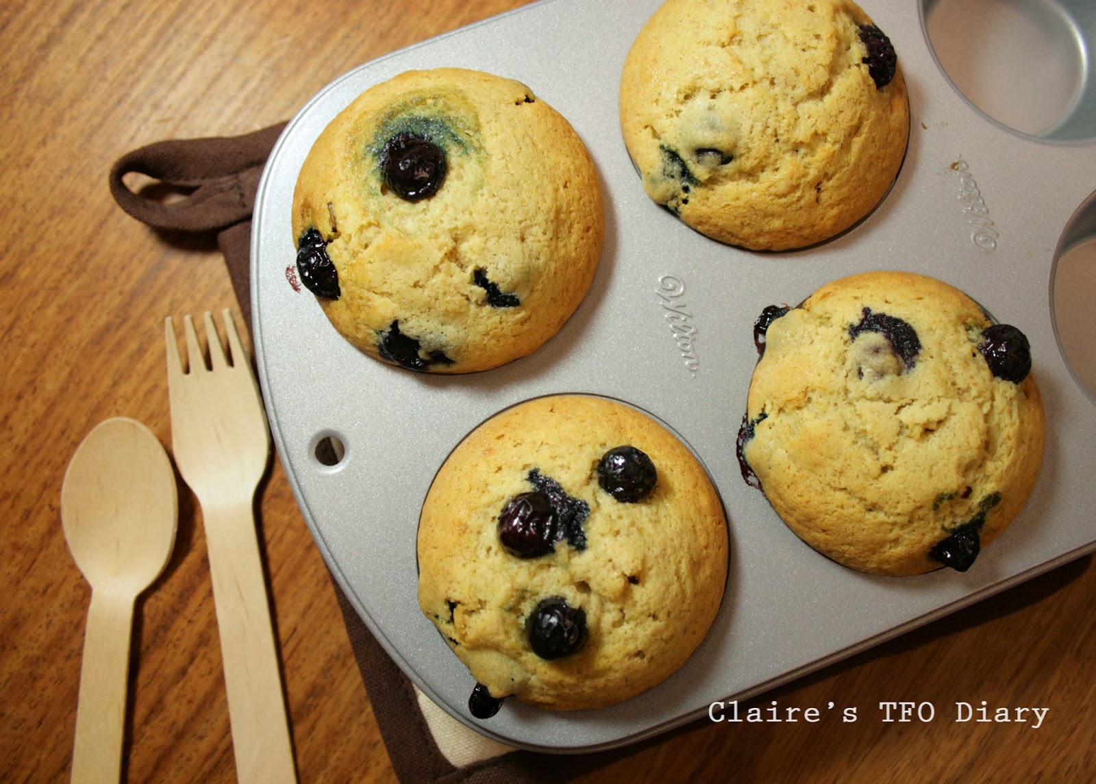 blueberry-muffins-02